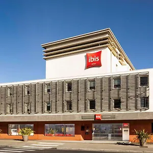 ibis-cannes-mandelieu.fr-provencehotel.com/