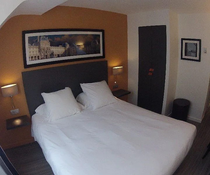 Hotel Louvre Richelieu Paryż