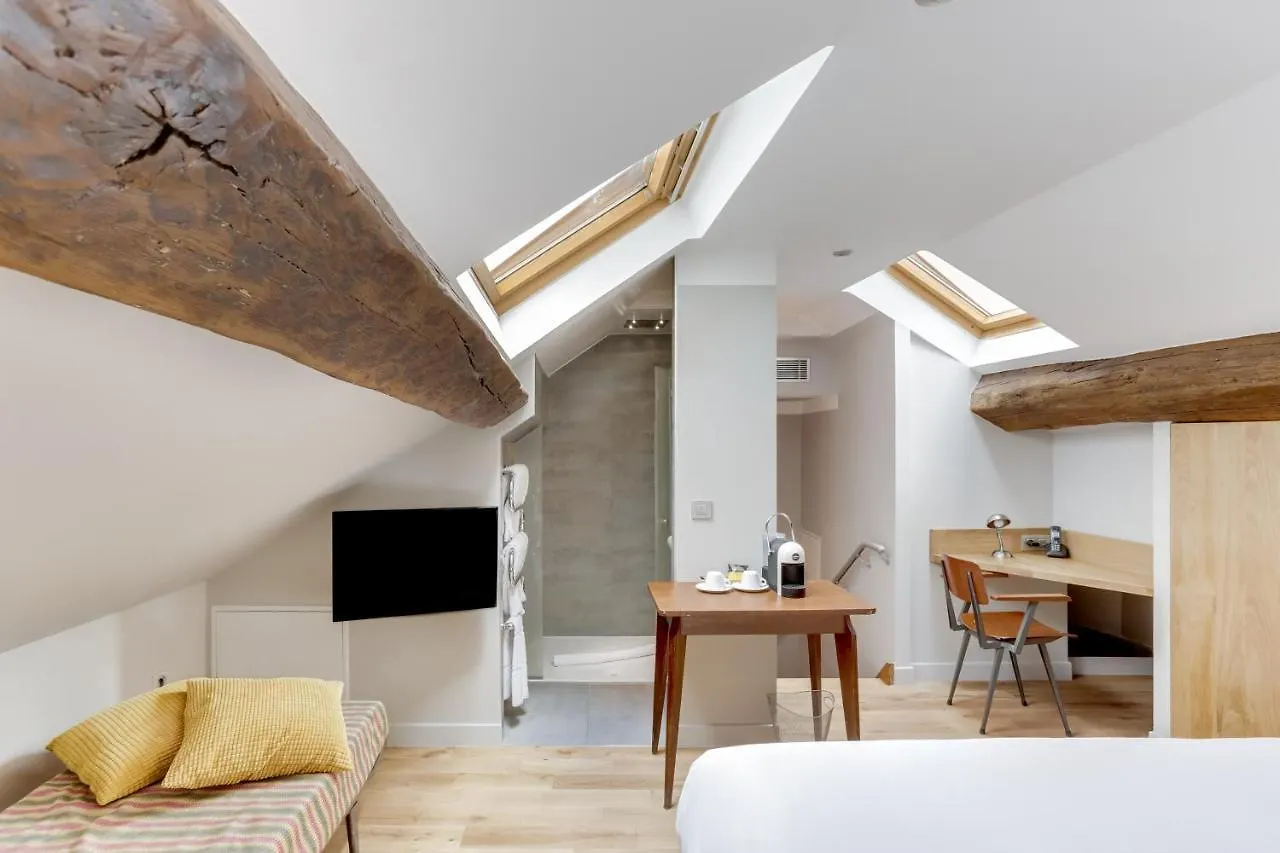 ***  Hotel Louvre Richelieu Παρίσι Γαλλία